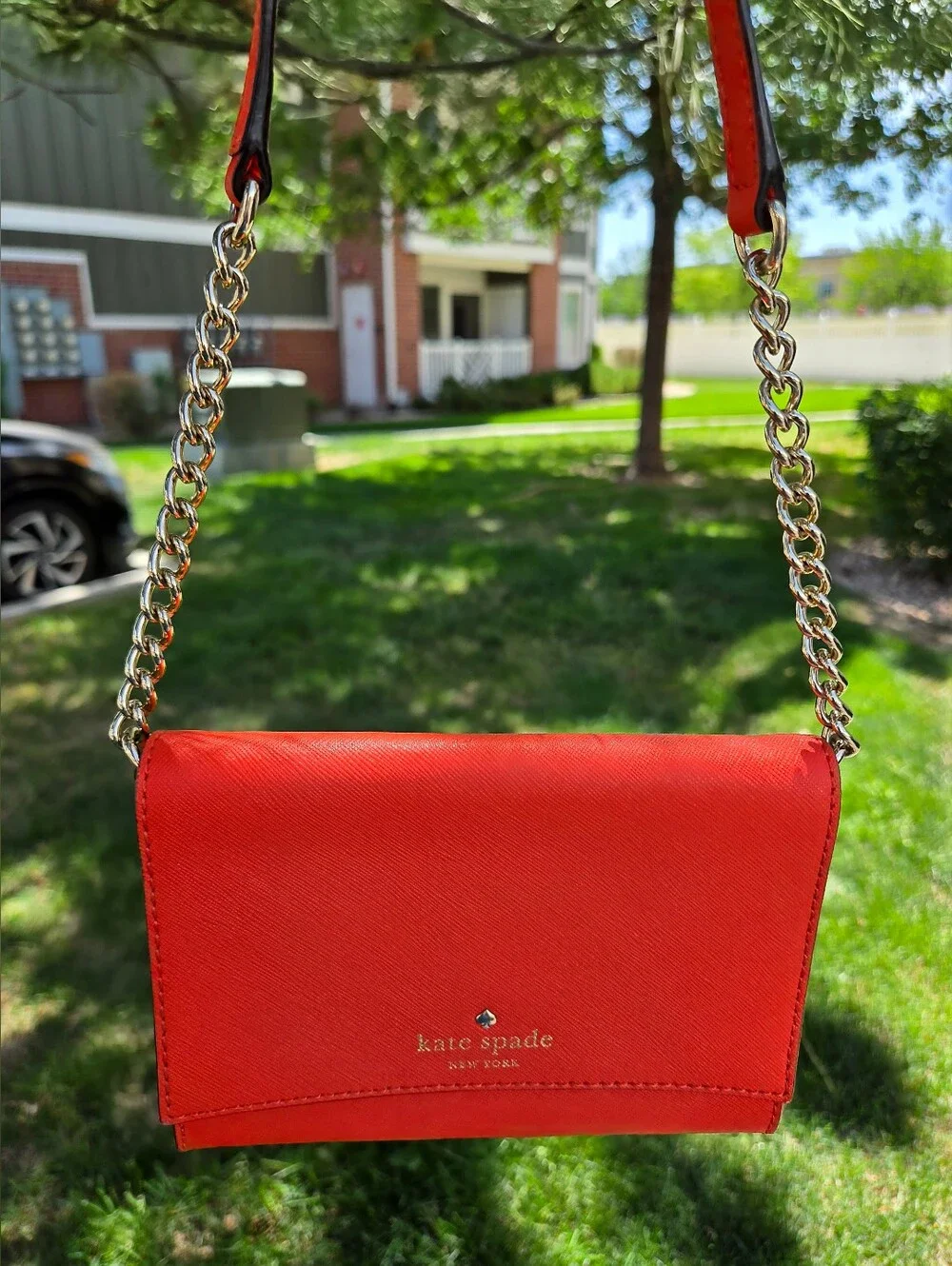Kate Spade New York Cedar Street Cami Crossbody in Saffiano Leather